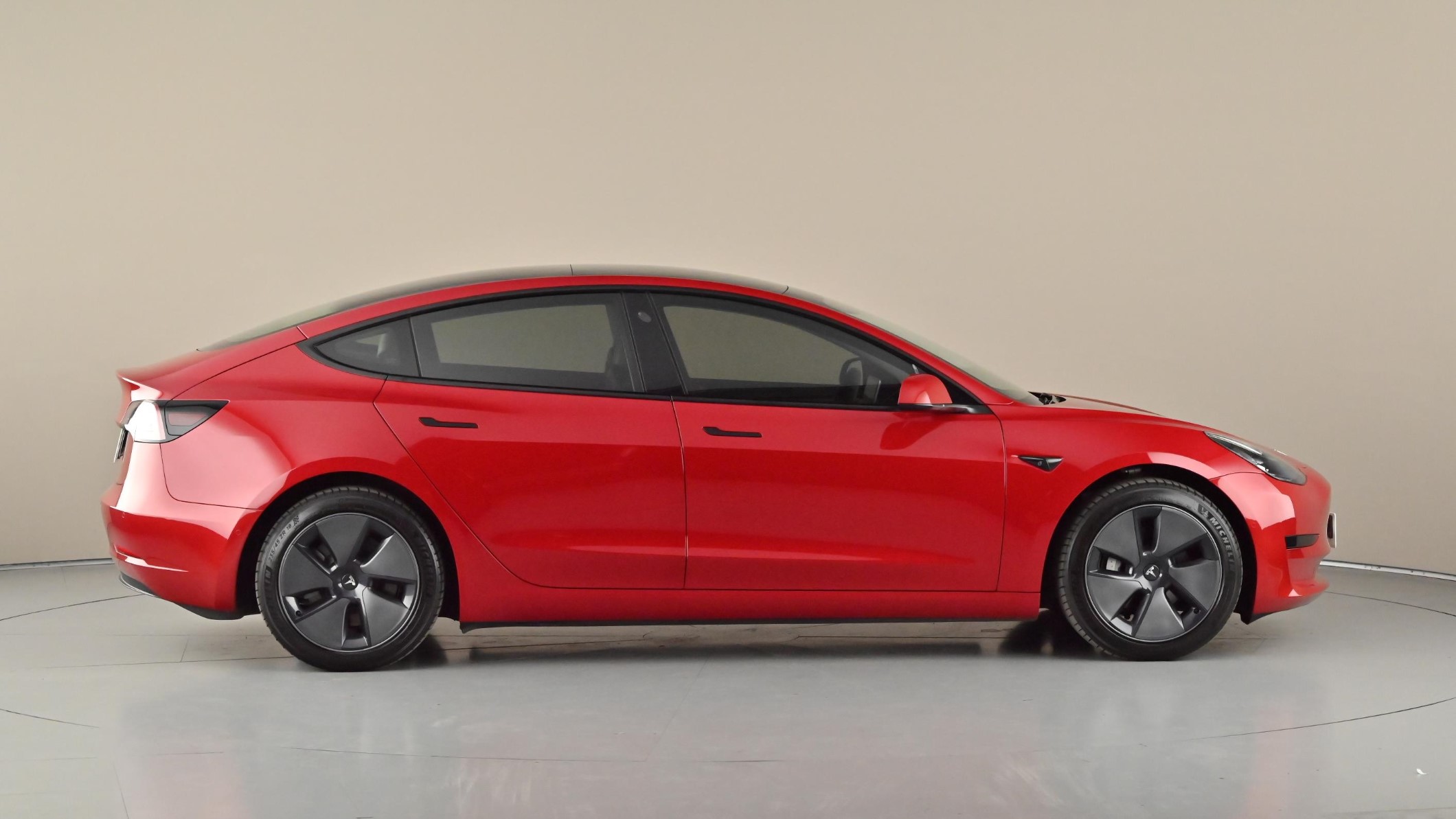 Carma 2021 TESLA MODEL 3 66,990